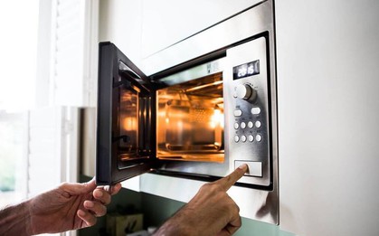 Sau 30 năm cuộc đời tôi mới biết lò vi sóng có chức năng này: Bạn sẽ bất ngờ khi đọc tiếp!