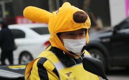 20 ngày làm shipper, một thanh niên thú nhận: "Nghề này quá bèo bọt nhưng tôi không còn lựa chọn nào khác"