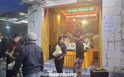 Xót xa đám tang cô giáo trẻ tử vong trong vụ lật xe ở Lào Cai