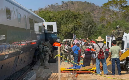 Tại nạn tàu hỏa thảm khốc ở Mexico, hơn 100 người thương vong