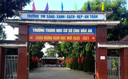 Nữ sinh lớp 8 tố bị thầy giáo sàm sỡ, phụ huynh bức xúc tấn công thầy: Hé lộ nội dung tường trình