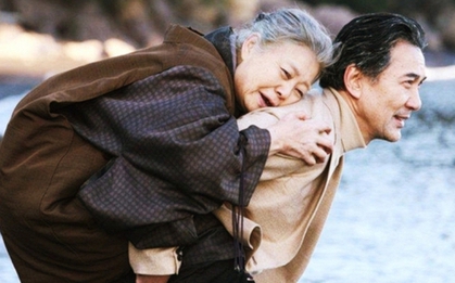 Sau khi về hưu, bất kể lương hưu cao đến đâu, cha mẹ cũng phải chủ động yêu cầu con cái 3 điều này