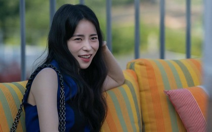 "Ác nữ" nổi tiếng nhất châu Á mặc đẹp không trượt phát nào