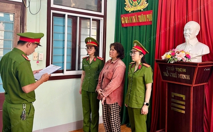 Đoàn Hát Vang ra đầu thú, bắt Huỳnh Thị Ánh Sương