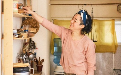 3 thói quen tưởng vô hại nhưng đang đốt tiền của phụ nữ trung niên - mỗi tháng bay mất 20% thu nhập