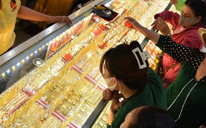 Cuối ngày 4-12, giá vàng miếng SJC, vàng nhẫn rớt mạnh