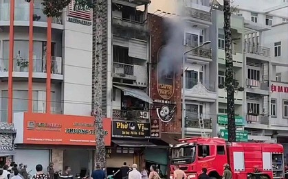 Cháy quán ăn ở TP.HCM lúc hơn 4h sáng, 4 người tử vong