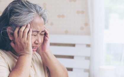 Đi làm giúp việc lương 15 triệu, ngủ phòng điều hòa mát rượi nhưng cảnh buổi sáng của chủ khiến tôi muốn bỏ việc