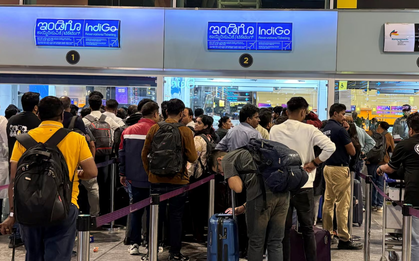 Ngành hàng không Ấn Độ hỗn loạn, 1.000 chuyến bay bị huỷ chỉ trong vài ngày: Điều gì khiến hàng nghìn hành khách mắc ket?