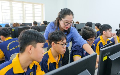 Nghề nào trả lương cao nhất cho sinh viên mới ra trường?