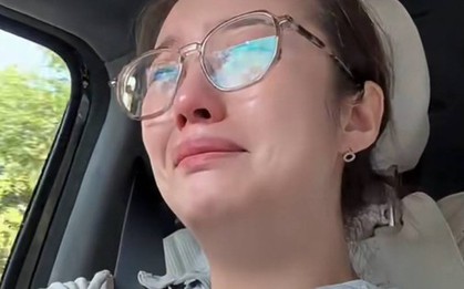 Đi làm xa 5 năm, về nhà thấy 2 con xinh xắn nhưng cứ nghĩ không phải con mình: Sự thật trong tờ giấy gói bánh mì