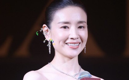 Đổng Khiết bị chỉ trích