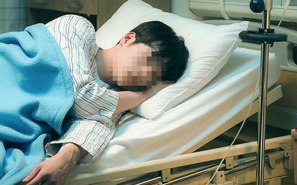 Chàng trai dùng "thuốc xổ" 4 lần một ngày, bác sĩ sửng sốt khi nghe lý do