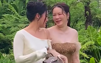 Bất ngờ với nhan sắc hiện tại của Lý Nhã Kỳ, tuổi 42 lại giống 1 nữ ca sĩ nổi tiếng