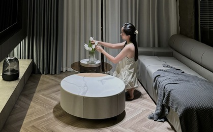 Quyết định mua căn hộ chỉ trong 10 phút, mẹ 2 con ở Hà Nội sở hữu một “bầu trời đầy sao”, hệt như một không gian nghệ thuật