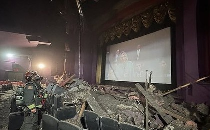 Sập rạp chiếu phim