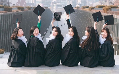 Bán đất cho con học đại học, sống tằn tiện khổ sở chỉ để con ra trường kiếm lương 5 triệu: Không nên để chi phí giáo dục bào rỗng tài sản gia đình!