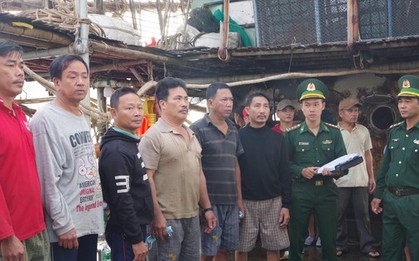 Chìm tàu câu mực, 5 người chết và mất tích: Làng biển lại nhói đau