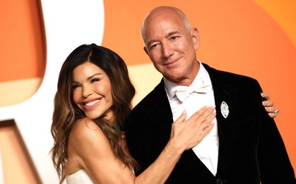 Tỷ phú Amazon Jeff Bezos chính thức thông báo kết hôn ở tuổi 61, nhiều điều bất ngờ được tiết lộ