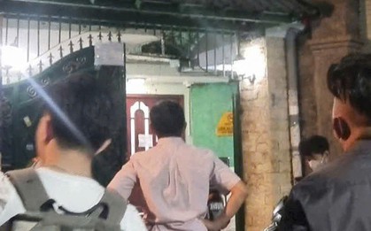 Vụ phát hiện người lạ tử vong trong nhà ở TP.HCM: Vợ nạn nhân tiết lộ những bất thường gần đây của chồng