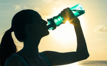 Ngay khi uống nước, tôi đi tiểu nhiều, điều này có nghĩa là thận tốt hay thận yếu? Đây là sự thật