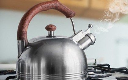 Vụ trẻ 9 tháng tuổi bị bỏng nước sôi, phụ huynh nói gì?