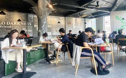 Vì sao người thu nhập thấp lại càng đi cà phê nhiều?