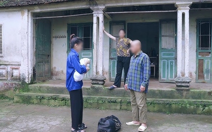 Soi camera thấy bố chồng U80 xồng xộc vào phòng con dâu đang mang bầu, chồng tức tốc lao về nhà