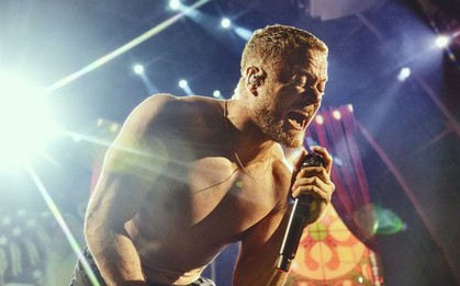 Bộ phim để đời của nhóm rock gây chấn động toàn cầu