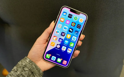 Chuyển từ iPhone 16 Pro sang dùng iPhone 16e trong vòng một tuần, tôi "vừa ấn tượng vừa ngạc nhiên"