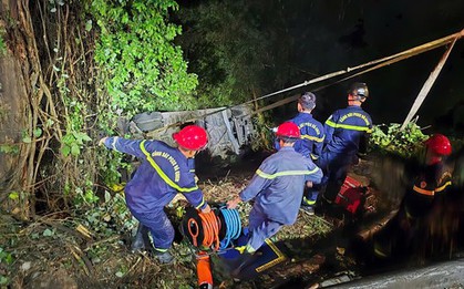 Tin mới vụ xe chở 36 người lao xuống vực ở Lâm Đồng