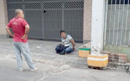 Nghi vợ ngoại tình, chạy xe máy hơn 300km đến đâm "tình địch"