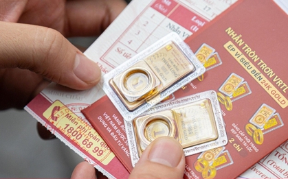 12 năm, giá vàng tăng gần gấp 3 trong khi lương tôi chỉ tăng 3 triệu đồng