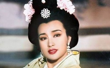 "Võ Tắc Thiên kinh điển nhất" cả đời lắm thị phi, 75 tuổi vẫn yêu "hồng hài nhi"