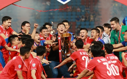 HOT: HLV Kim Sang-sik dẫn dắt dàn sao Đông Nam Á Quang Hải, Chanathip đối đầu Manchester United, đã rõ thời gian địa điểm