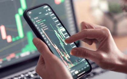 VN-Index lên sát mốc 1.200 điểm: HPG, MWG tăng trần, trắng bên bán