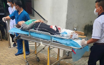 Va chạm với xe buýt, một phụ nữ khiếm thị bị thương nặng