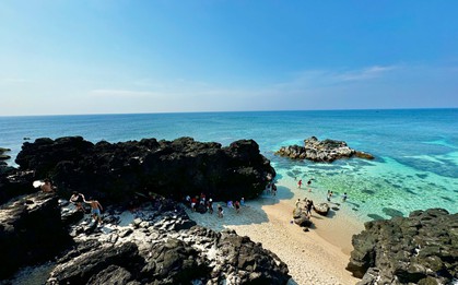 Đảo Bé Lý Sơn có gì mà được ví như 'thiên đường' giữa biển khơi?