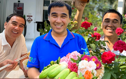 Tổ ấm của MC Quyền Linh: Căn biệt thự trong khu giàu có bậc nhất giữa lòng TP.HCM, có sân vườn cây cối nhìn mà mê
