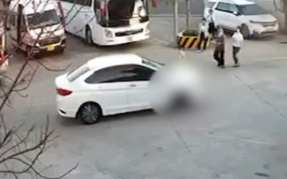 Bé gái 2 tuổi bị ô tô tông tử vong ở trạm dừng chân cao tốc TP.HCM - Trung Lương