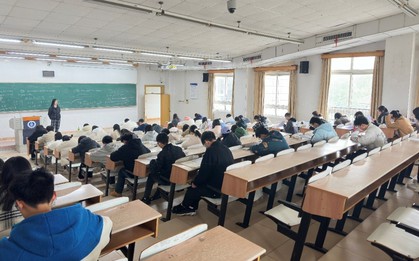 Cậu bé 14 tuổi được nhận vào lớp Khâu thần thánh của Thanh Hoa: Sự khác biệt giữa học sinh giỏi và học sinh yếu nằm ở đâu?