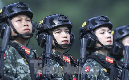 Không khí hào hùng tại buổi hợp luyện lần cuối ở Biên Hòa trước ngày hội quân về TPHCM