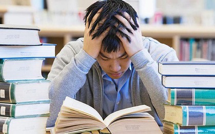 Sau kì nghỉ lễ dài, con trai tôi đã "điên cuồng" học tập, nhưng điểm số lại ngày càng giảm sút, thì ra sự chăm chỉ ngốc nghếch chỉ làm mọi chuyện tồi tệ hơn