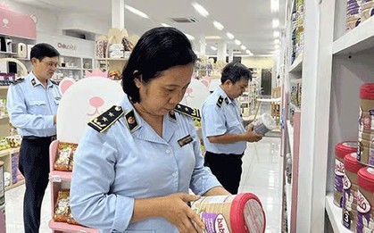 Phát hiện 3 mẫu sữa không đạt chất lượng, chuyển cơ quan điều tra