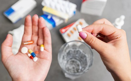 Đang dùng những loại thuốc gì thì không nên tiêm vắc xin sởi?