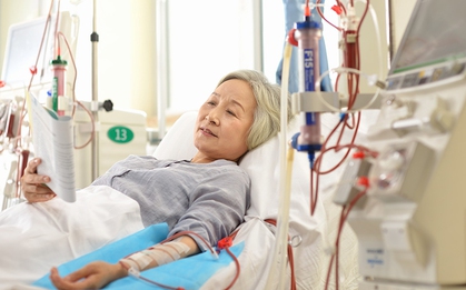 Được yêu cầu chuyển khoản riêng 130 triệu đồng để "lọc máu, trường sinh" cho mẹ, người phụ nữ sinh nghi, bệnh viện thông báo: Anh ta không phải người của viện