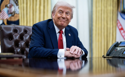 Tổng thống Donald Trump bất ngờ muốn "giảm thuế đáng kể" cho Trung Quốc