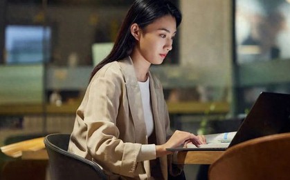 Bí kíp "sinh tồn" nơi công sở gói gọn trong 2 CHỮ: Ai hiểu sẽ tránh được thị phi, đi làm được sếp và đồng nghiệp coi trọng