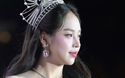 Góc nghiêng của Hoa hậu Thanh Thủy