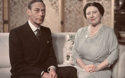 Câu chuyện tình yêu phá vỡ định kiến và cuộc hôn nhân đặt nền móng cho gia đình Hoàng gia Anh hiện tại